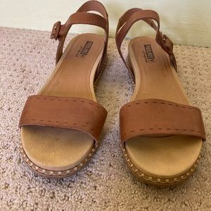 Pikolinos Leather Sandals in Brandy, EU 41
